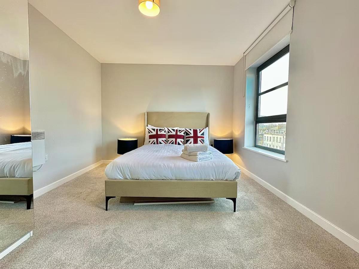 Euston Flat * London